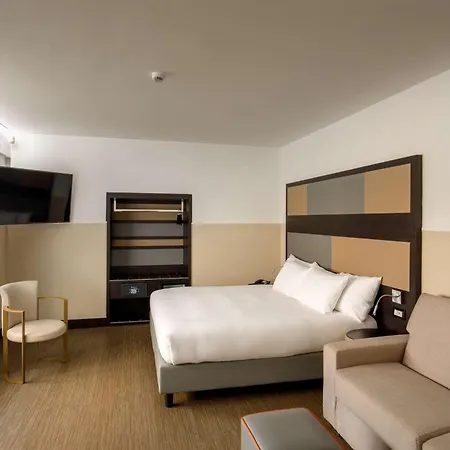 Hotel Cosmopolita 4*