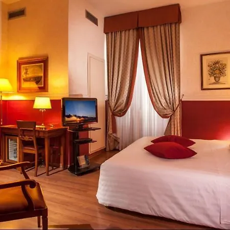 Cosmopolita Rome, Tapestry Collection By Hilton Rom