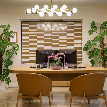 Cosmopolita Rome, Tapestry Collection By Hilton 4*