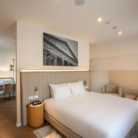 Hotel Cosmopolita Rome, Tapestry Collection By Hilton Rome