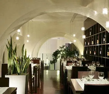 Hotel Cosmopolita Rome, Tapestry Collection By Hilton 4*